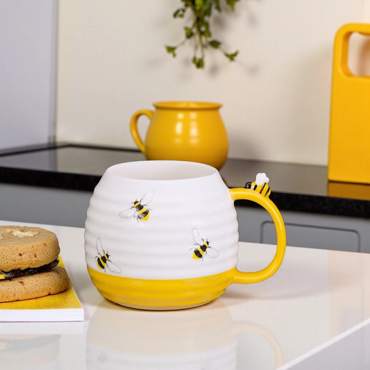 1 X Bee Mug Extra Large Drinks Mug- Bee