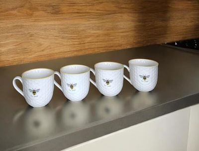 Glossy Bee Printed Stoneware Hot Drink Mugs