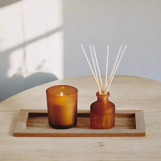 Decorative Fragrance Candle Set With Wooden Tray (Ceda & Cardmom)