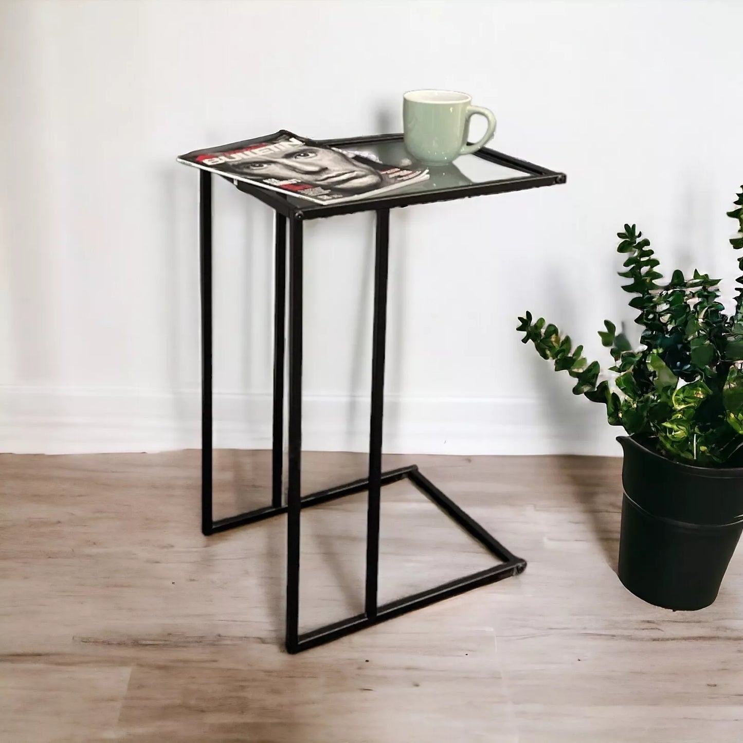 Black Sofa Side Table With Clear Glass