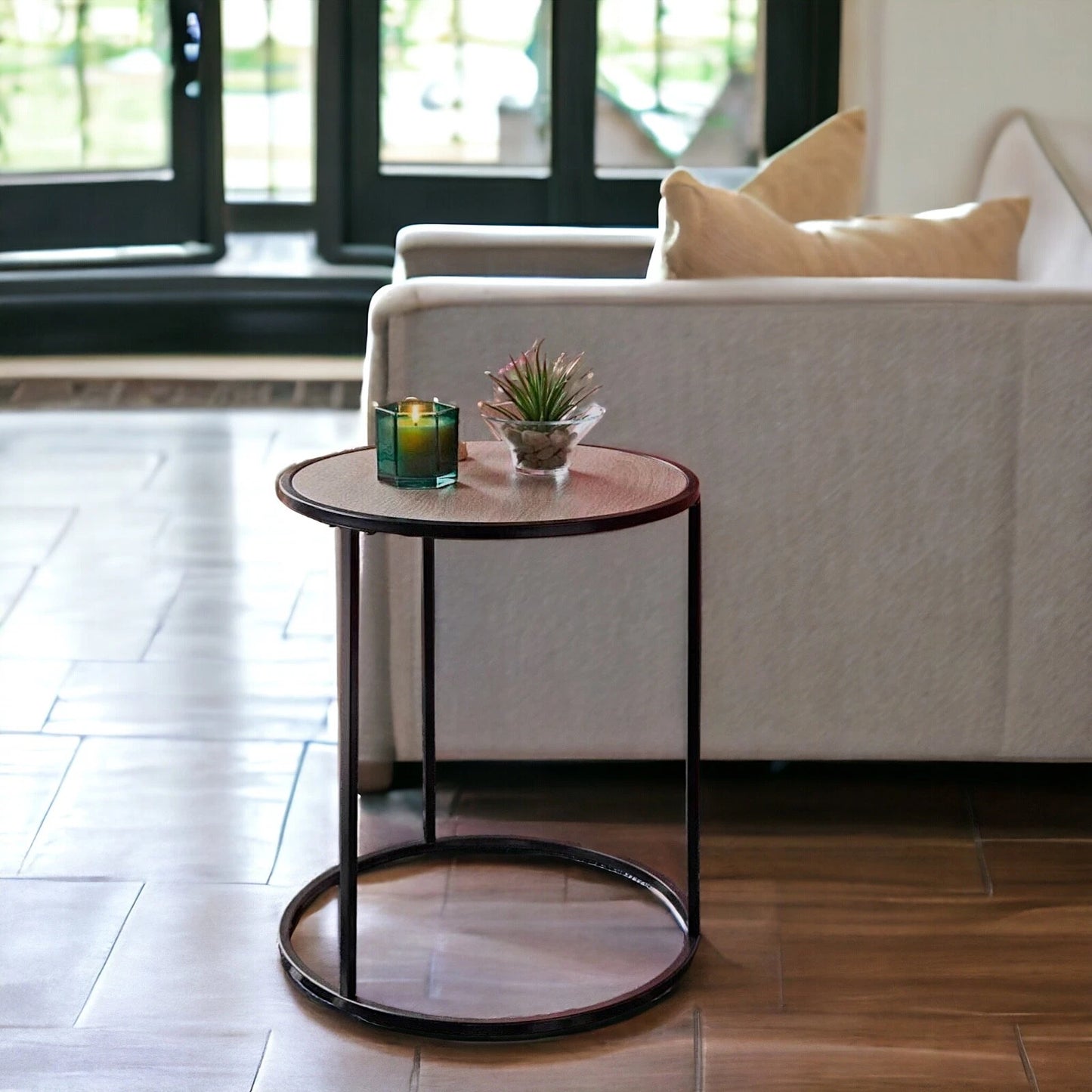 Round Tea Table